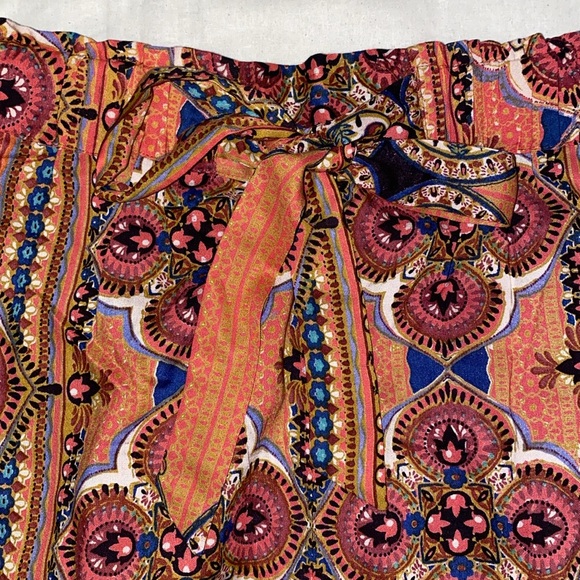 Francesca’s Collection “Blue Rain” Cropped Wide Leg Pant - Picture 13 of 16